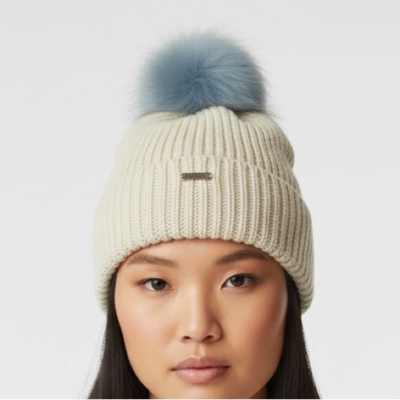 STEVE MADDEN Chunky Knit Beanie with Faux Fur Pom Pom - Picture 2 of 7